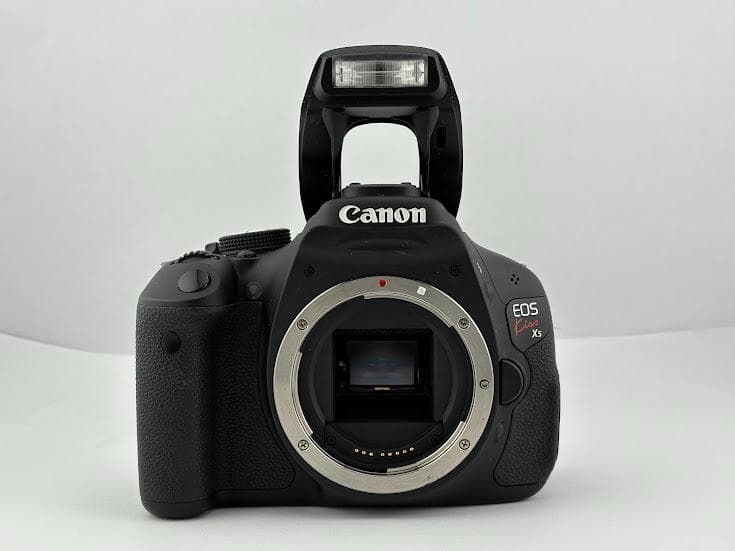 ★極上品★キヤノン EOS KiSS X5 ボディ【ショット数2,733回】