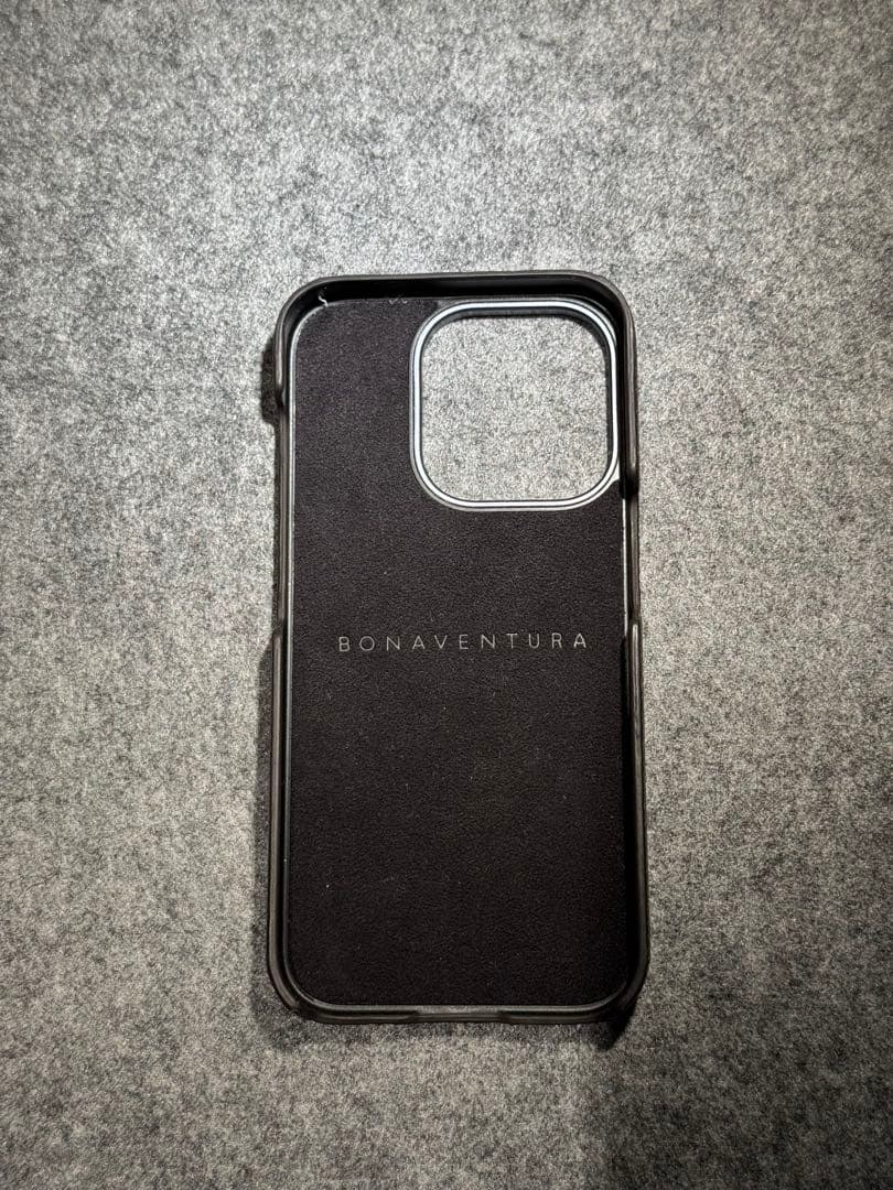 BONAVENTURAバックカバーケースシュリンクレザー iPhone15Pro