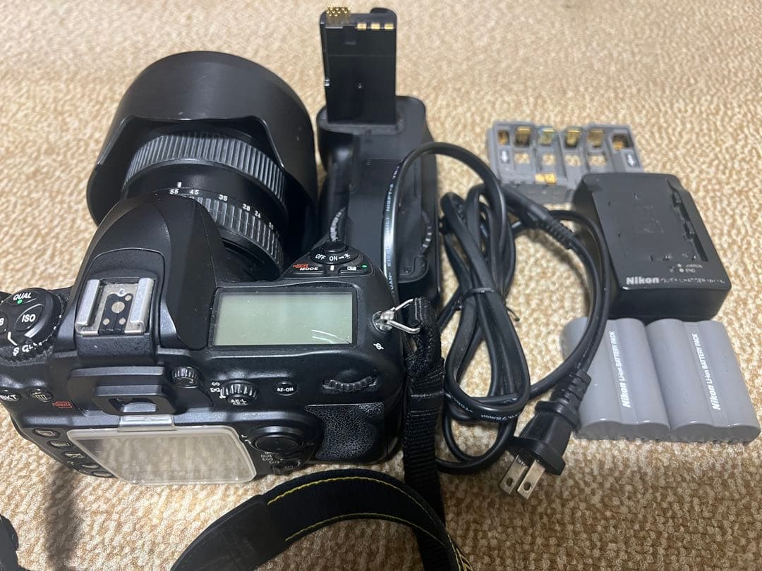 ニコンD200 AF-S NIKKOR 17-55mm 1:2.8G ED DX