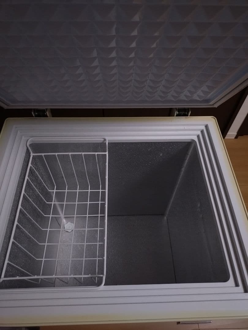 Electrolux ECB 105 冷凍庫 105L ストッカー 上開き