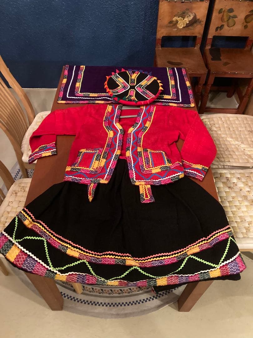 民族衣装　ペルー　レディース