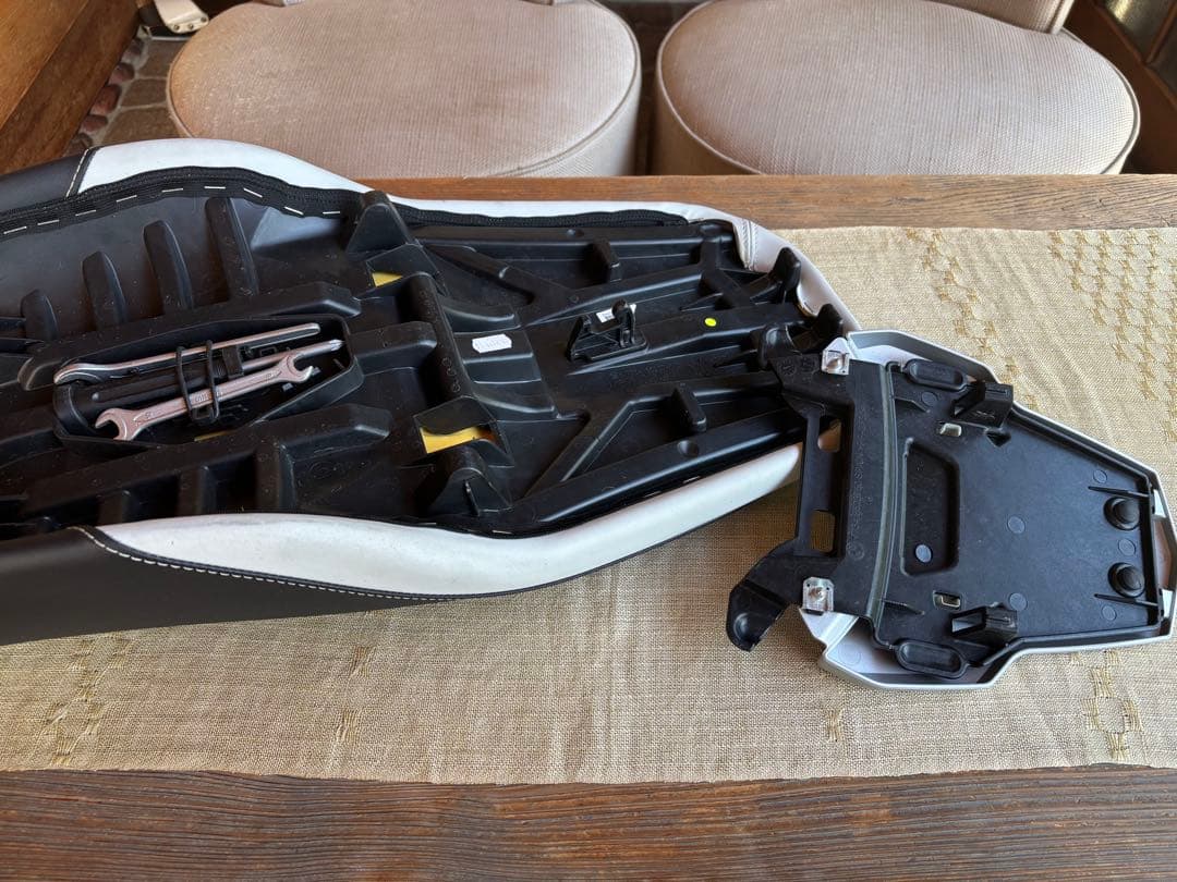  R1200/1250GS・A 純正ラリーシート