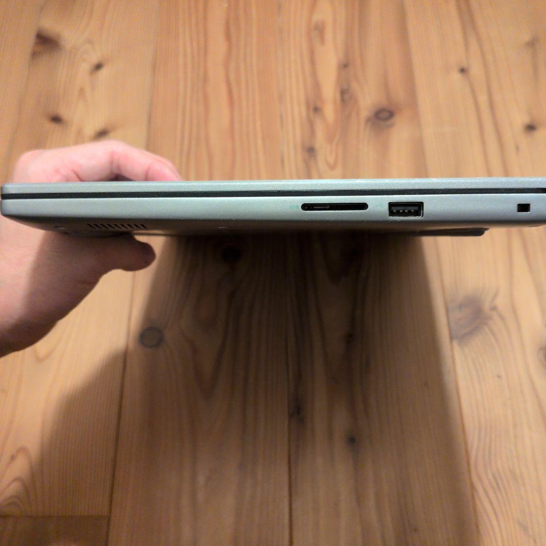 ジャンク 14インチノートPC DELL Inspiron 7472 i5