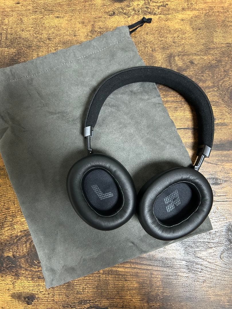 jbl live770 ヘッドホン アクティブノイズキャンセル 美品 箱付き