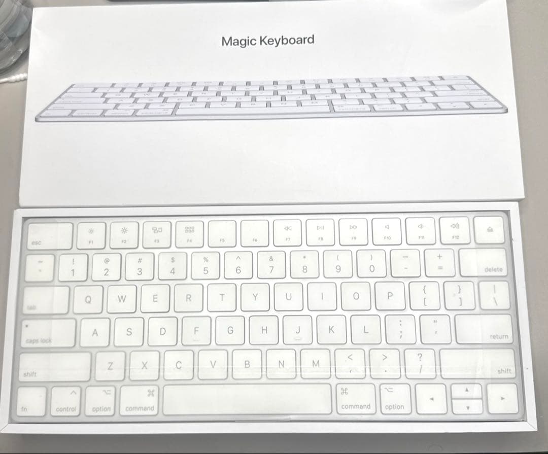 【美品】Apple Magic Keyboard（A1644） 英語（US)