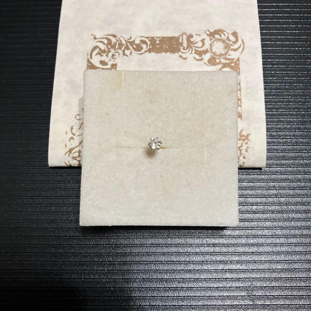 プラチナ台一粒ダイヤモンドピアス(片耳用)