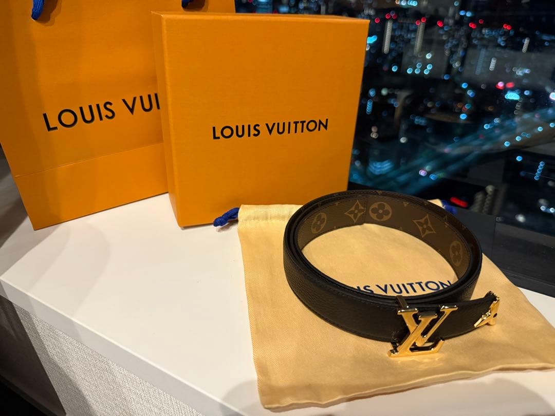 VUITTON ベルト