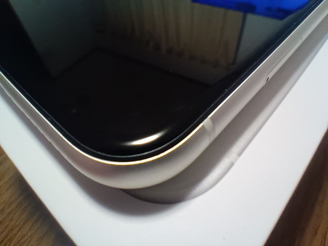 Apple iPhone11 ホワイト 64GB 美品