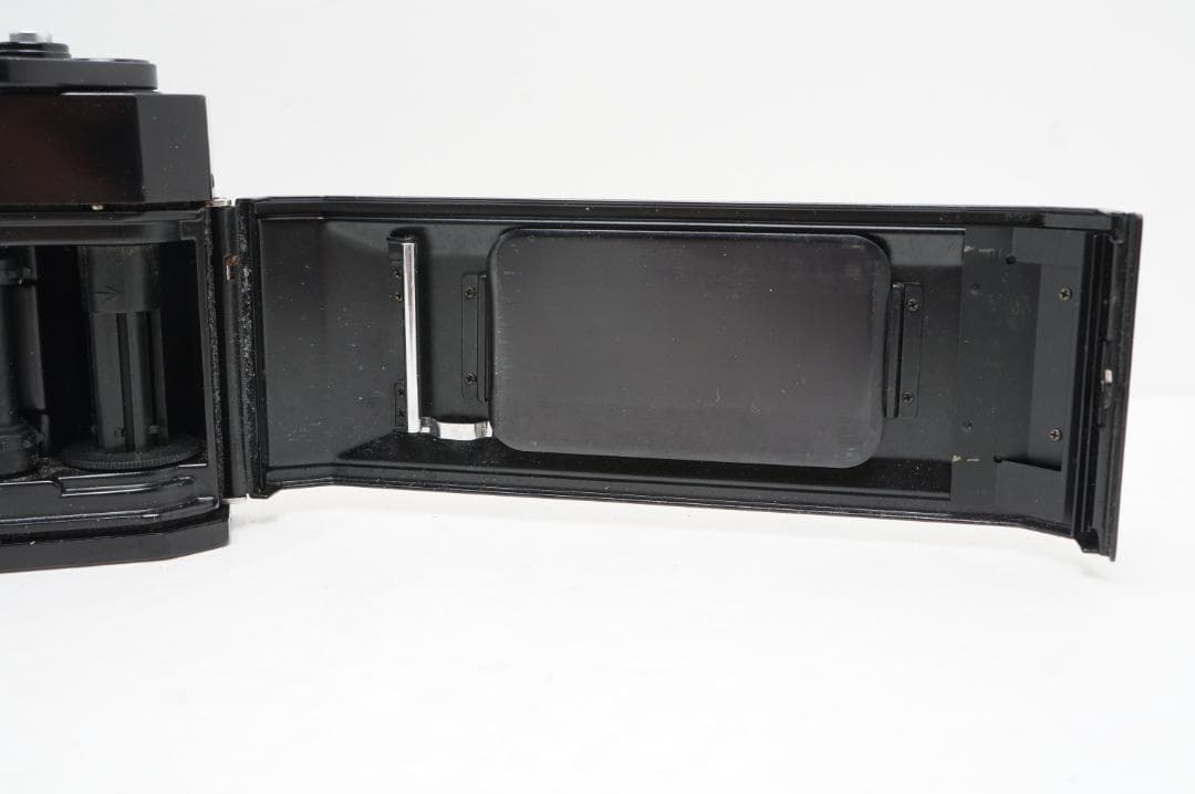 ＜ジャンク＞　Canon F-1 フィルムカメラ