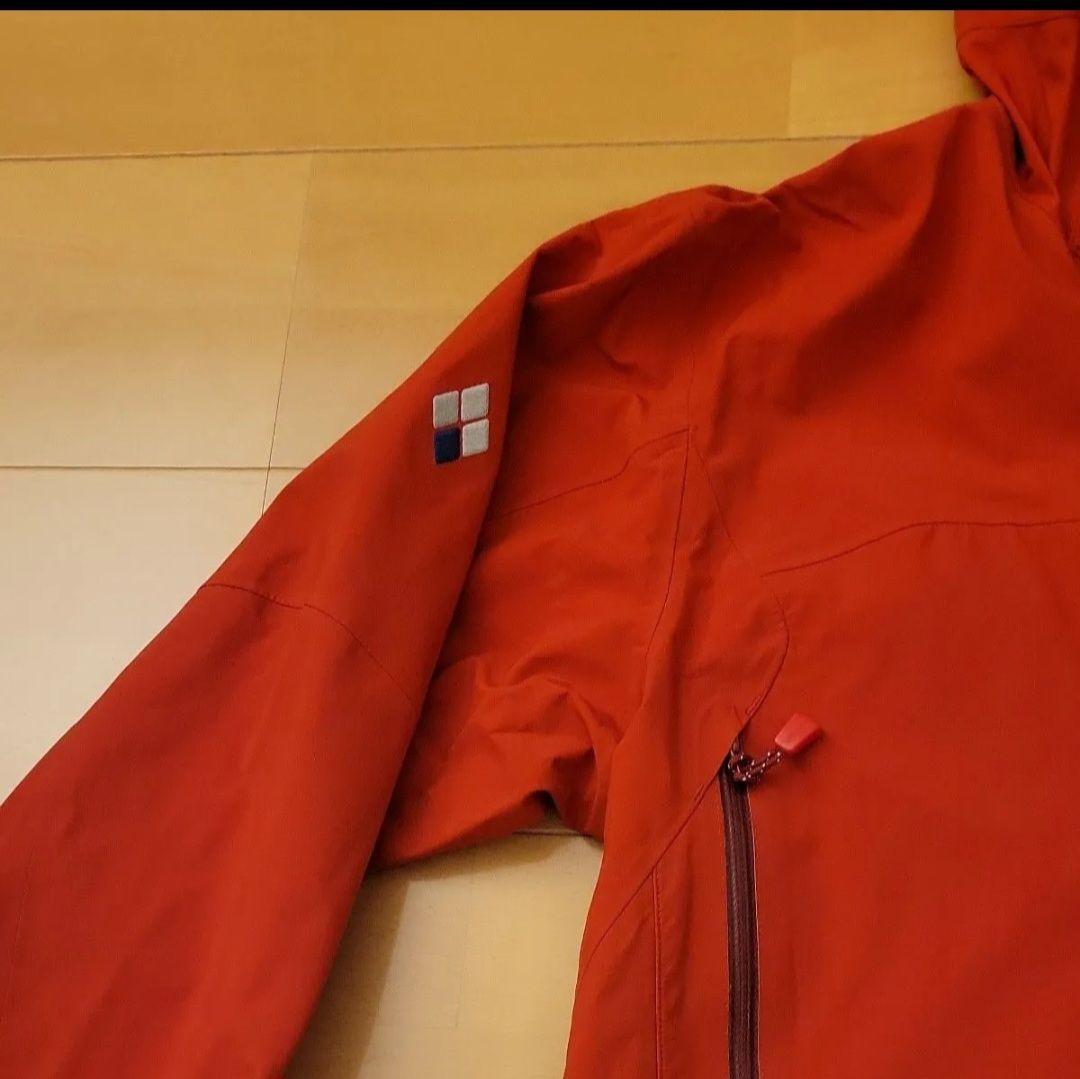 mont-bell GORE-TEX マウンテンパーカー レッド