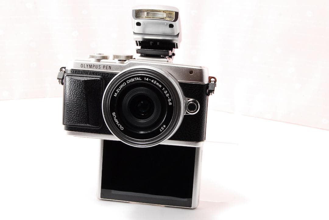 〓Wi-Fi機能搭載〓オリンパス PEN E-PL7 ミラーレス一眼レフカメラ