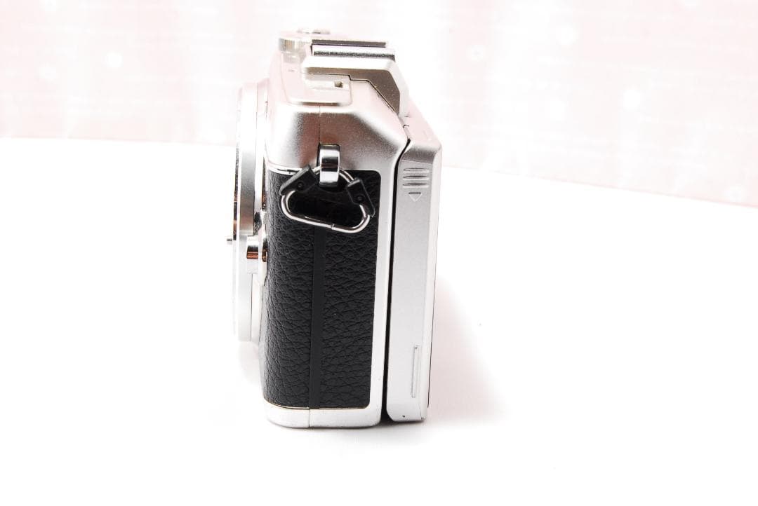 〓Wi-Fi機能搭載〓オリンパス PEN E-PL7 ミラーレス一眼レフカメラ