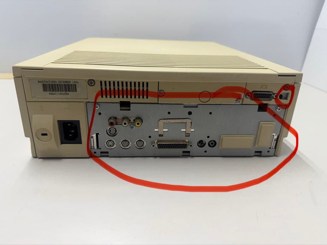 Apple Macintosh LC630 起動確認済 本体のみ 現状品