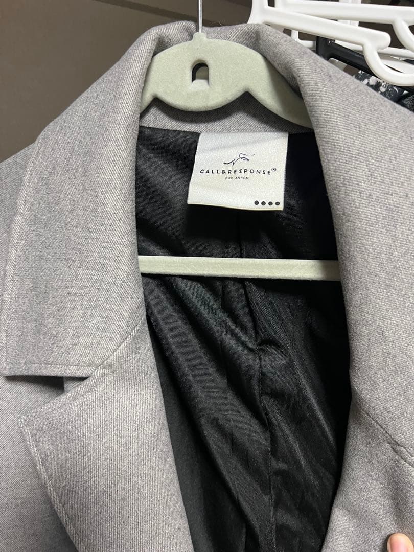 グレー ダブルブレスト チェスターコート