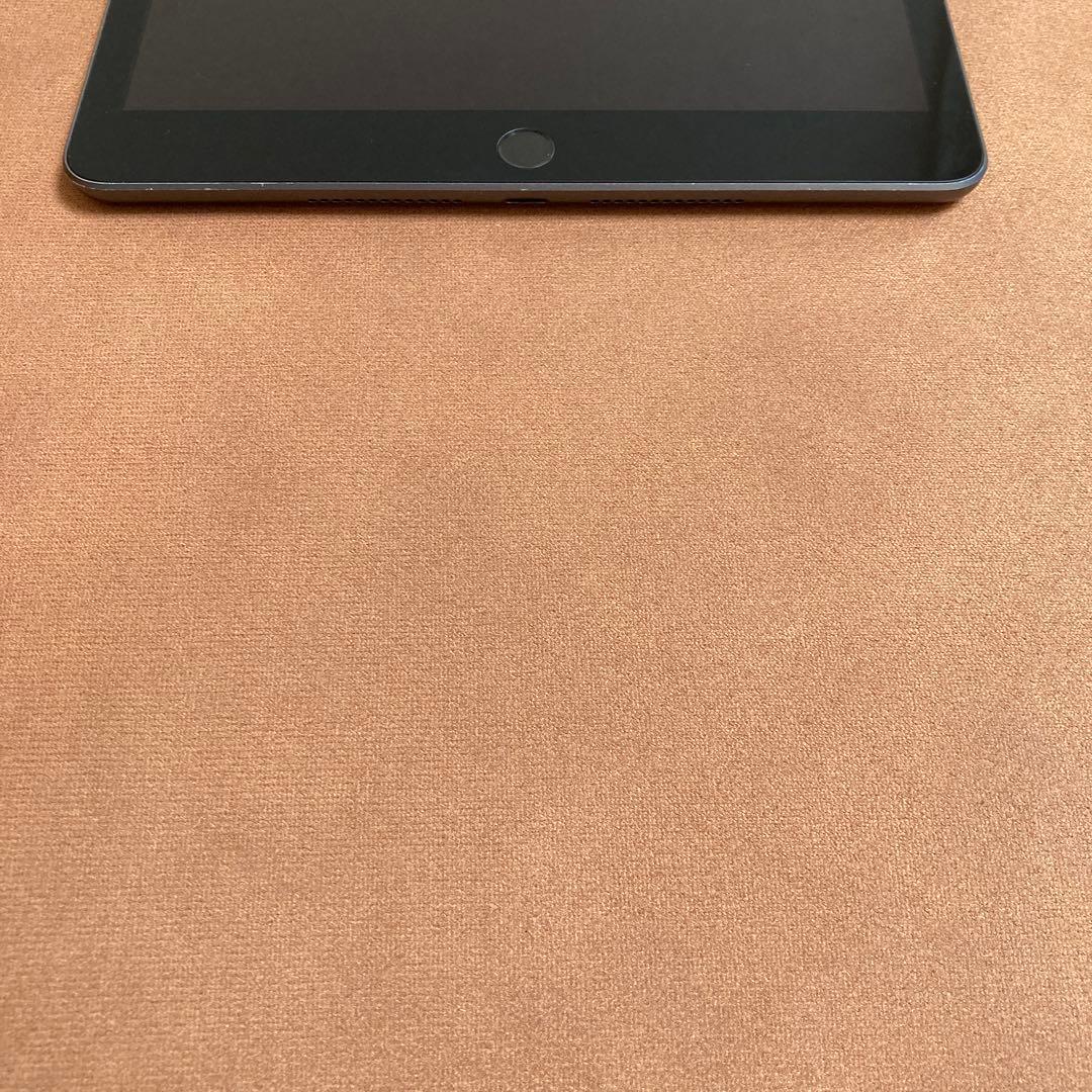 3233【早い者勝ち】電池ほぼ新品☆iPad7第7世代32GB WIFIモデル☆