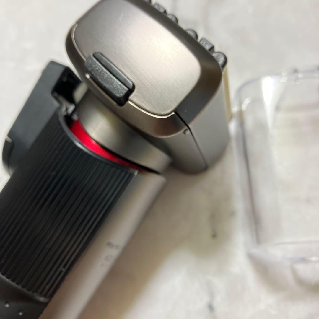 マクセルイズミ　シェーバー　充電式　6枚刃　往復式　IZF-E863R シルバー