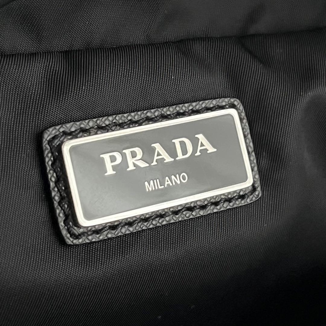 【極美品✨現行】PRADA ウエストバッグ　RFID認識済み　Re-Nylon