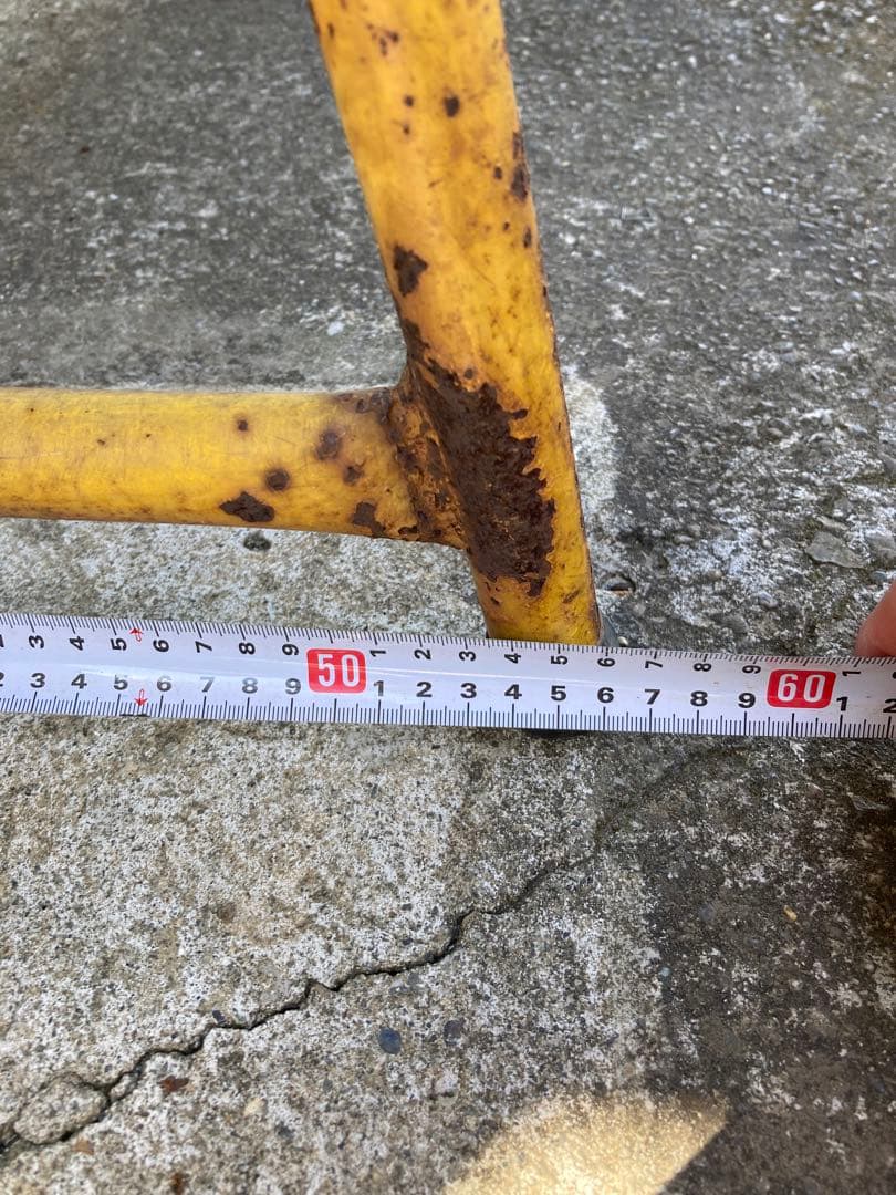 森永アイスクリーム広告付きベンチ