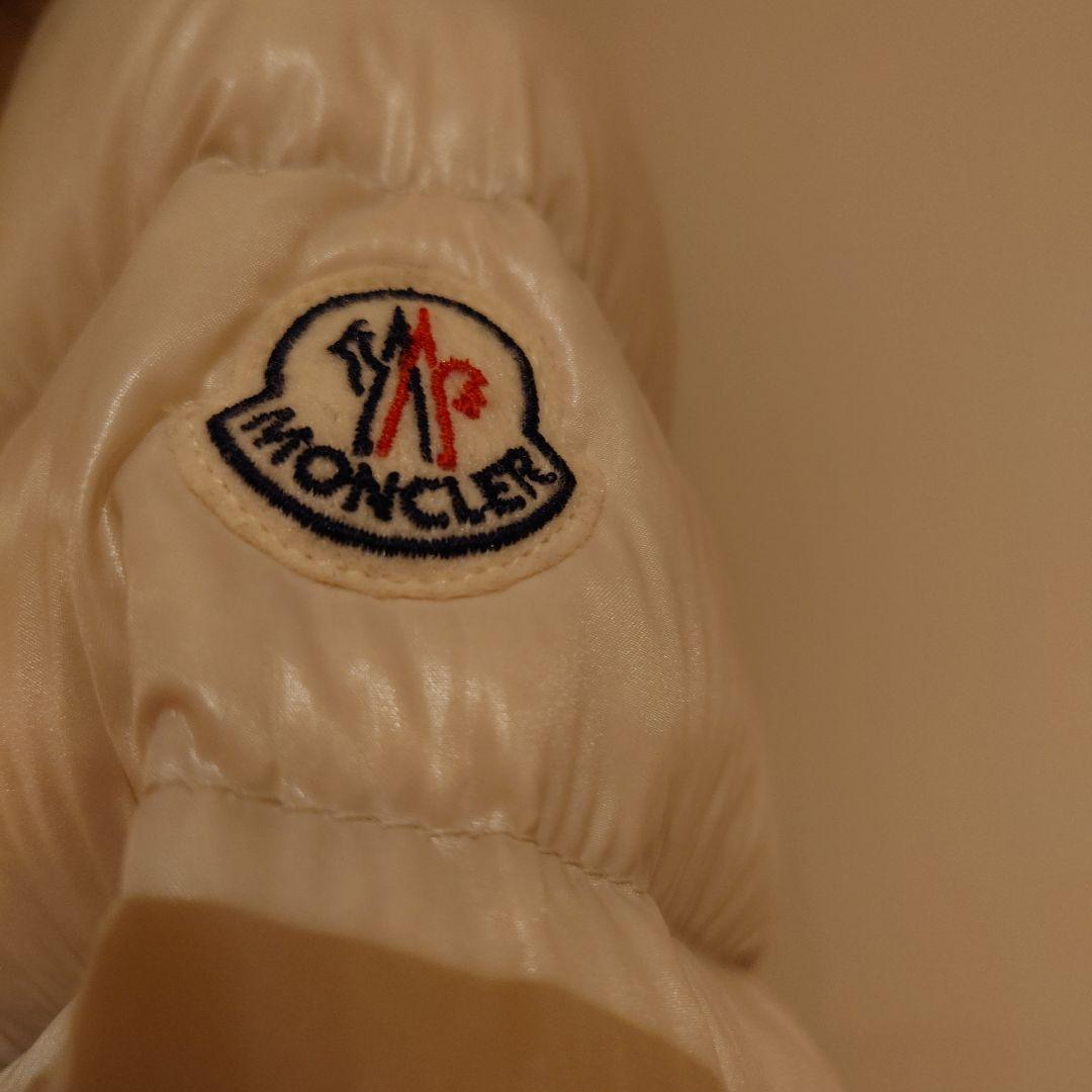 MONCLER アイボリーホワイト ダウンジャケット PLANE