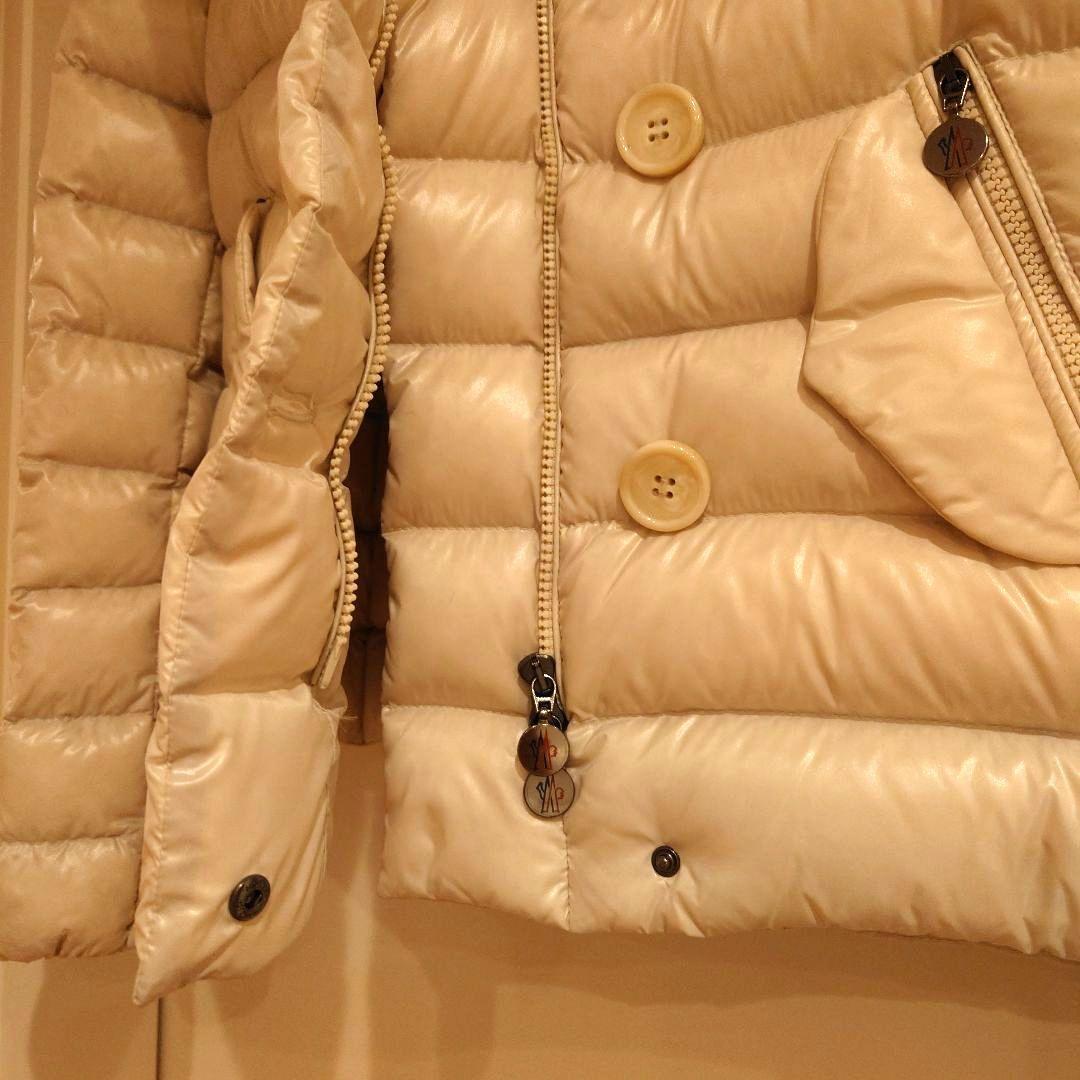 MONCLER アイボリーホワイト ダウンジャケット PLANE