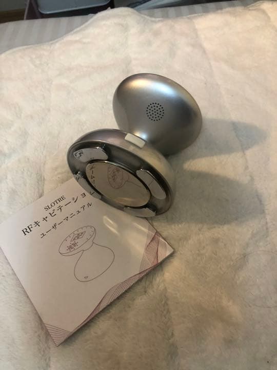 【最終値下げ】RF キャビテーション　ダイエット　家庭用　LED CV