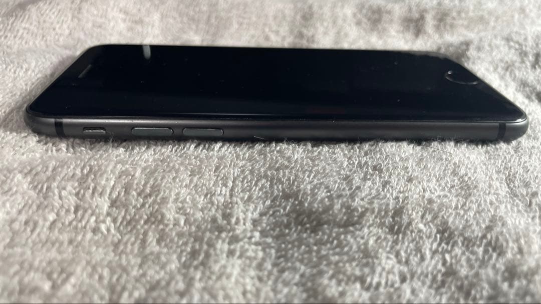 iPhone 8 256GB SIMフリー ブラック 傷あり 動作確認済み