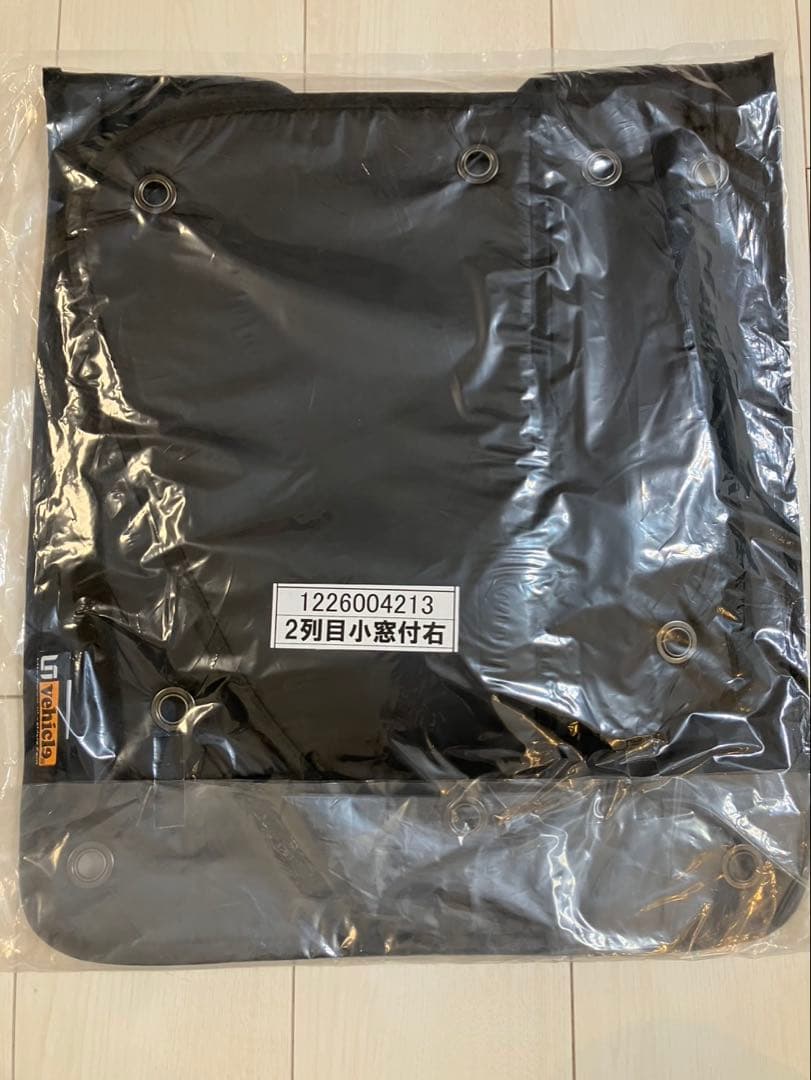 ハイエース　遮光パッド（スライドドア部分）