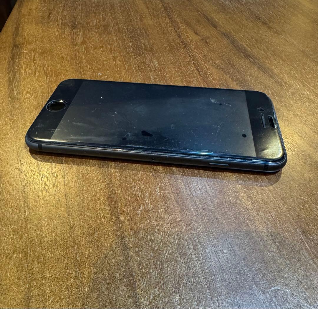 Apple iPhone 8 256GB SIMフリー