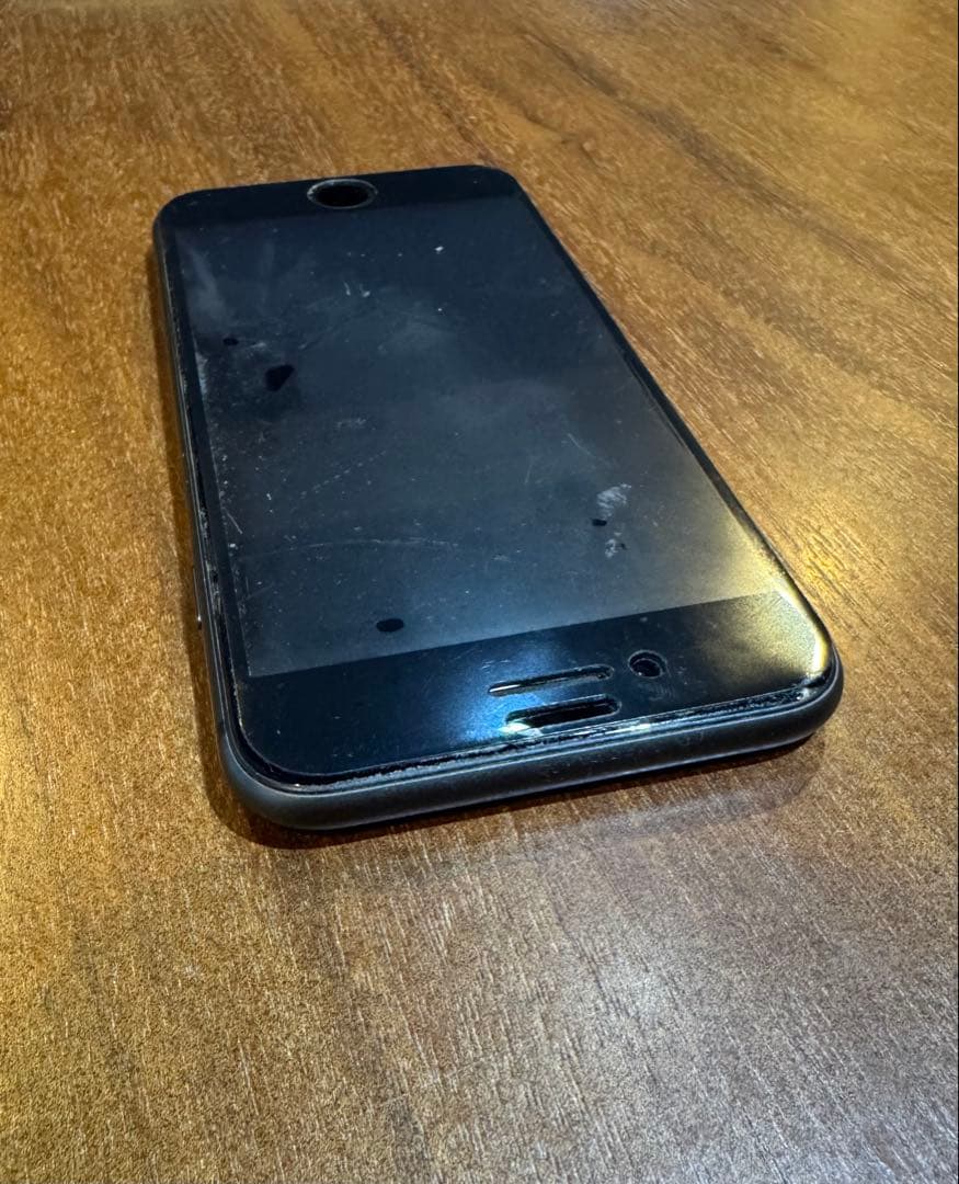 Apple iPhone 8 256GB SIMフリー