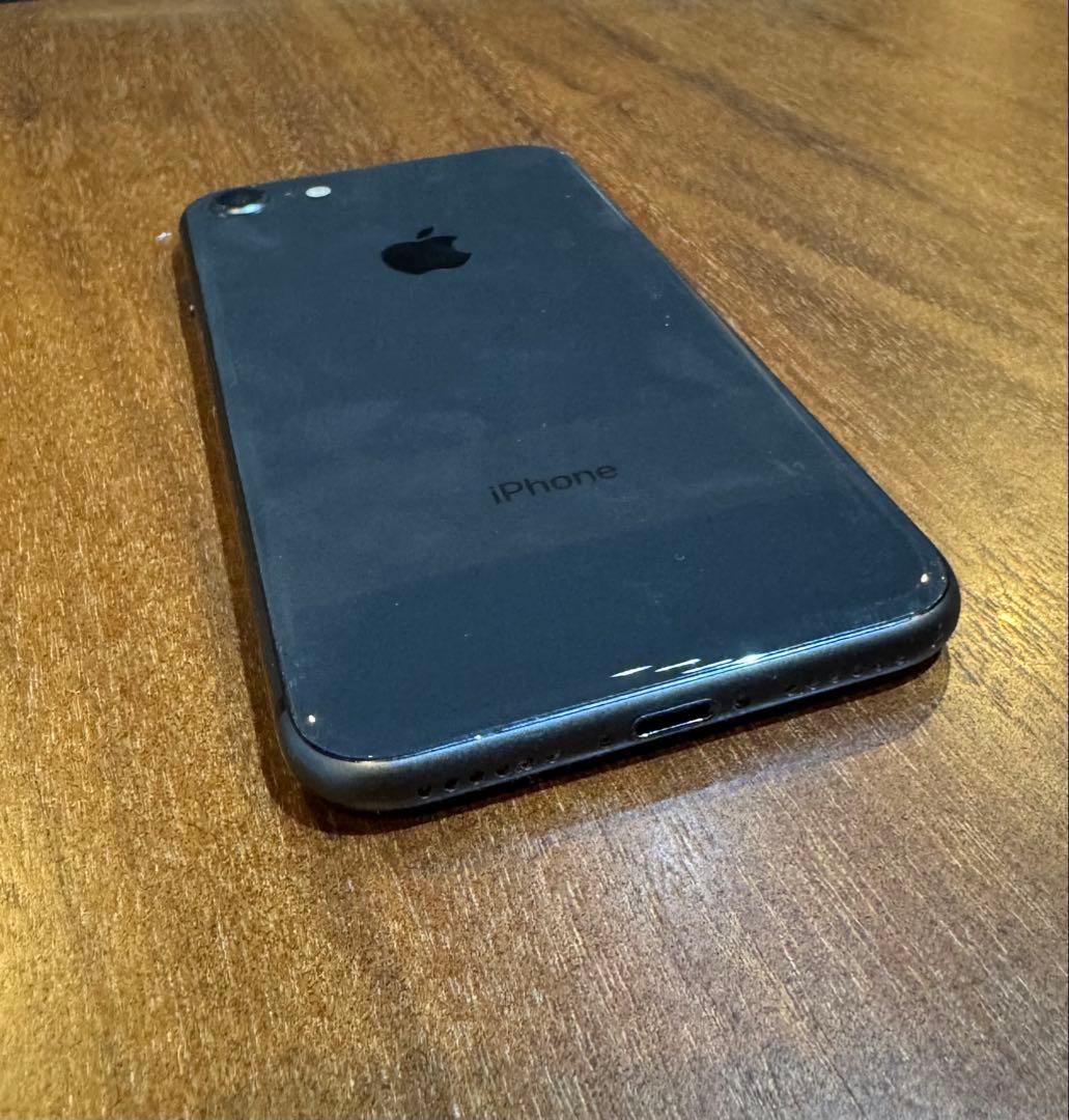 Apple iPhone 8 256GB SIMフリー