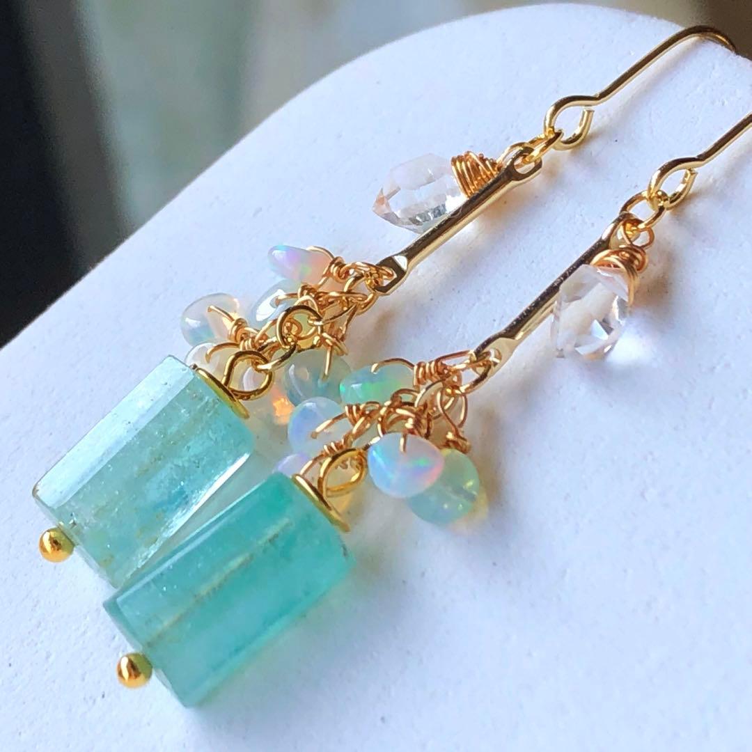 天然石☆極上大粒ミントエメラルド×極上ダイヤモンドクォーツのピアス14kgf