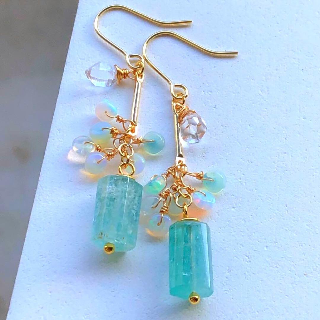 天然石☆極上大粒ミントエメラルド×極上ダイヤモンドクォーツのピアス14kgf