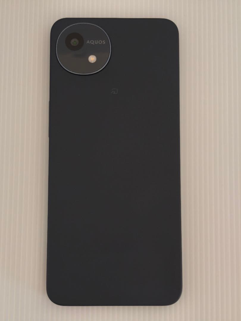 中古 美品 AQUOS WISH4 本体のみ