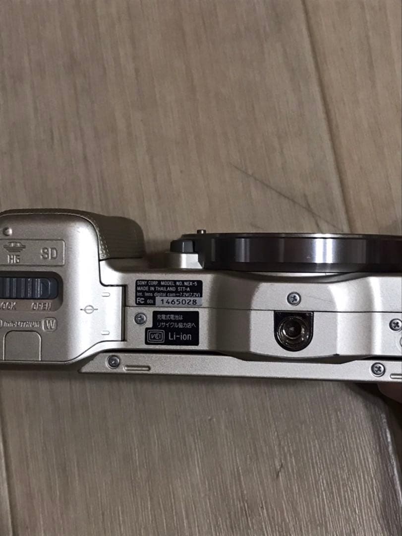 ソニー　NEX 5 ボディ　ゴールド　動作良好
