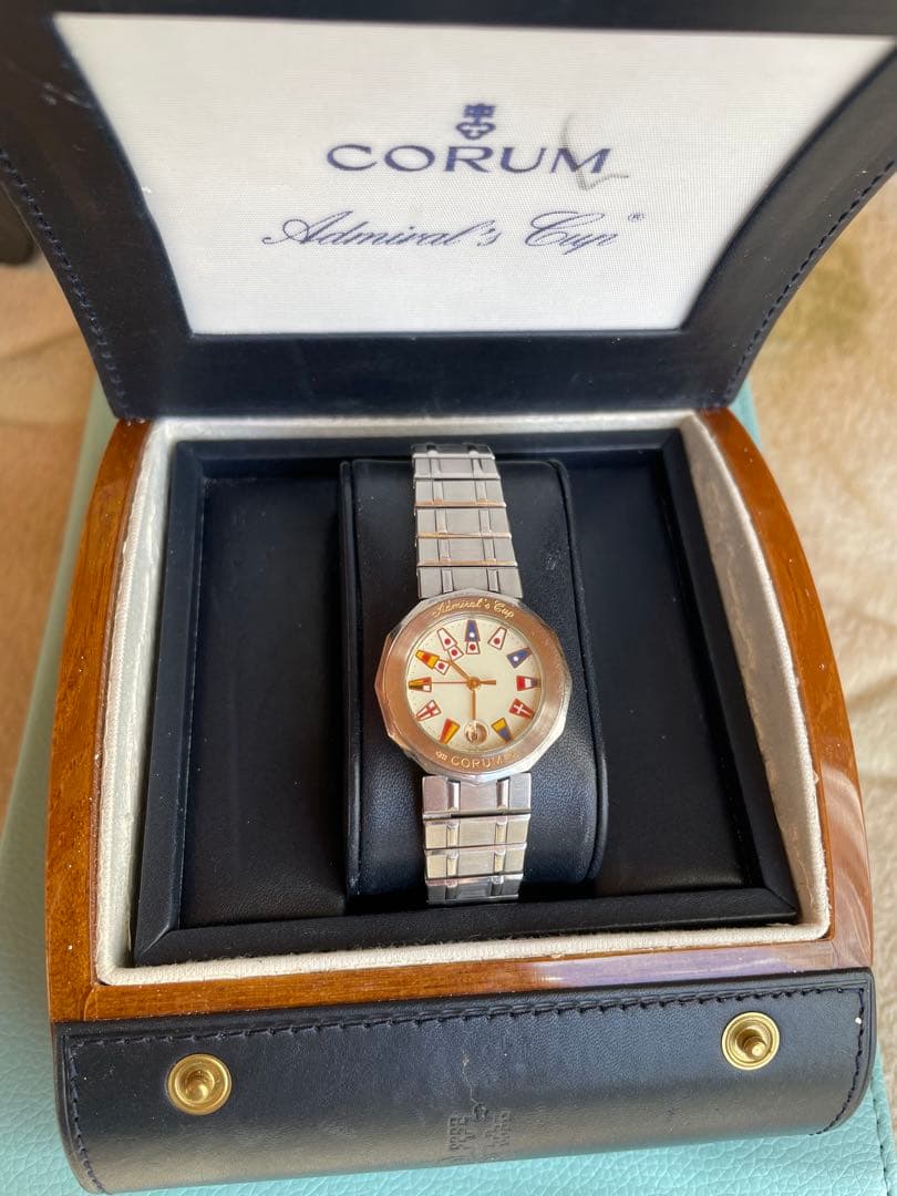 ukai3 コルム アドミラズカップ ボーイズ-レディースウォッチ 木箱付