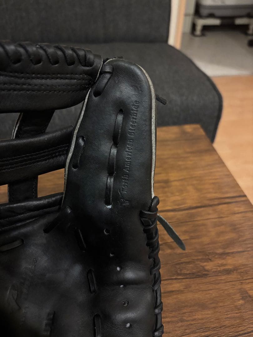 ハ*ー様 ミズノプロ（ビックM）軟式オーダーグローブ ブラック 左投げ用