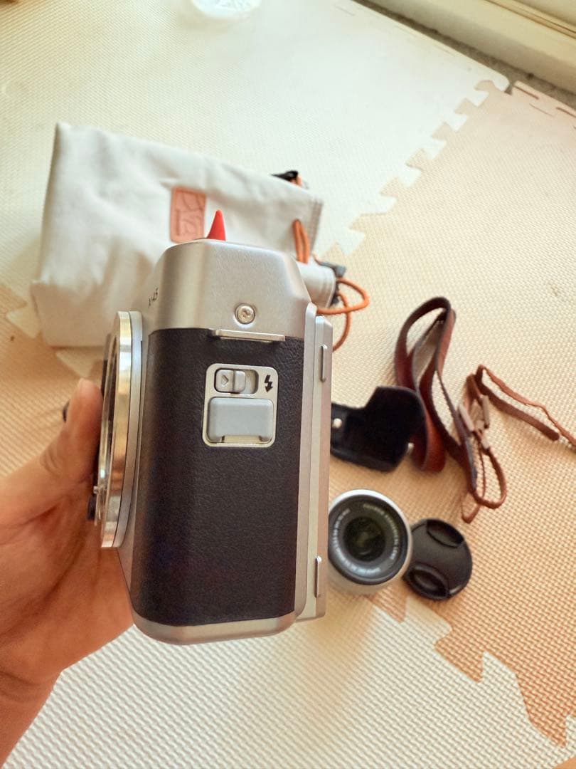 富士フィルム X-A5 ミラーレスカメラ