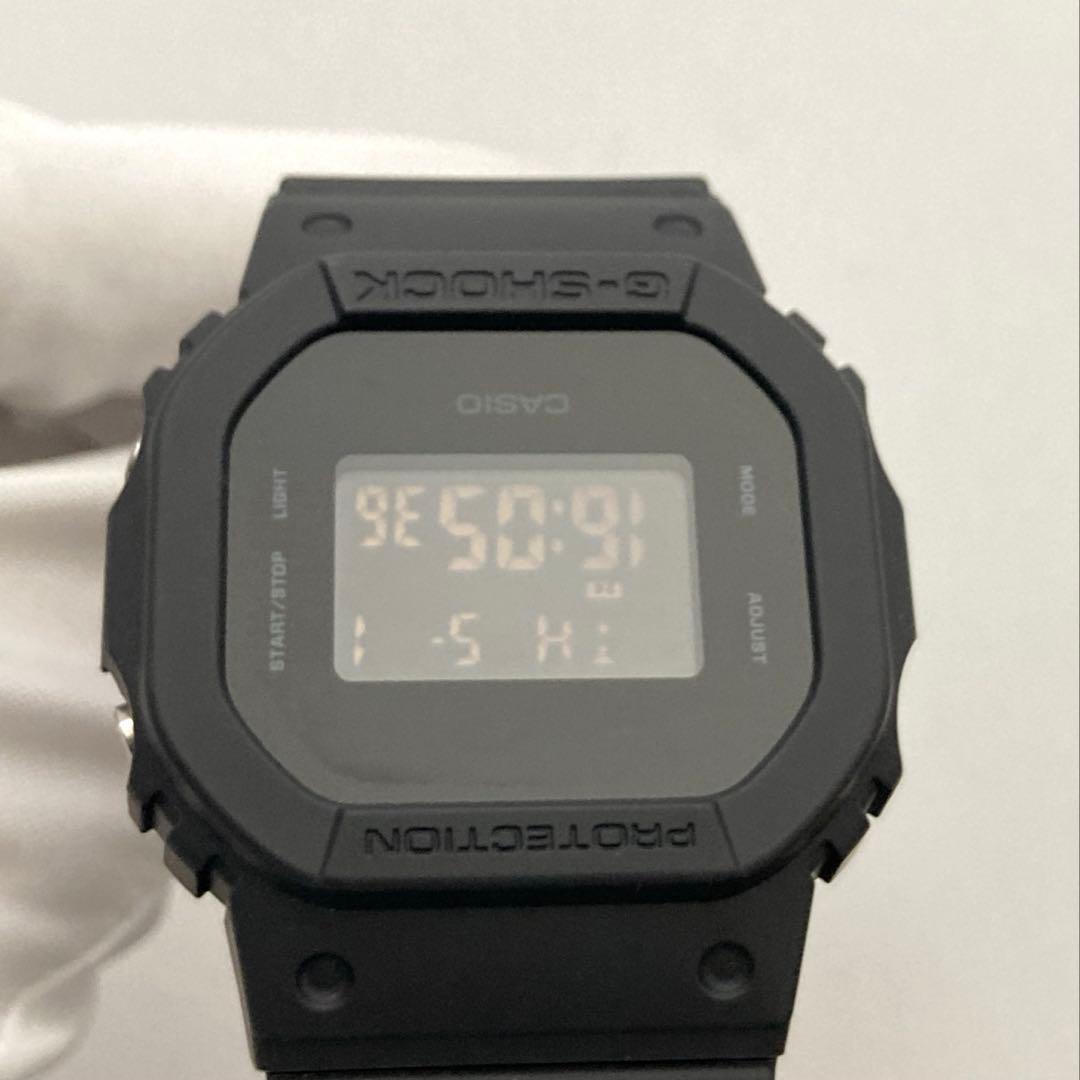 美品 CASIO G-SHOCK GMD-S5610BB-1JF ミッドサイズ