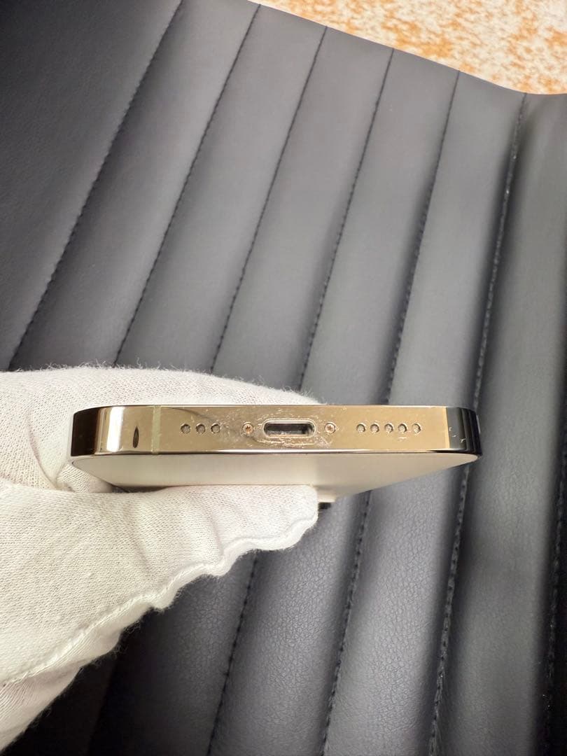 b*5様 Apple iPhone 14 Pro ゴールド 本体 SIMフリー