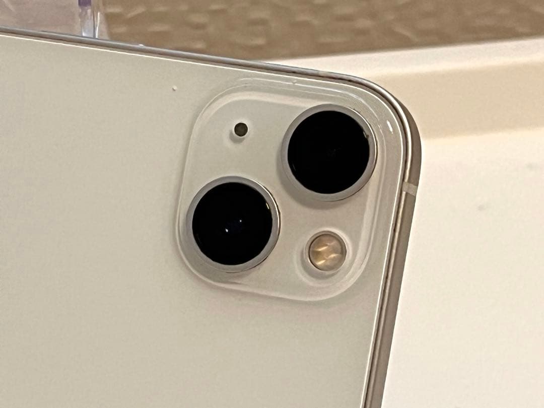 【週末値下げ！】Apple iPhone 13 スターライト128GB※訳あり