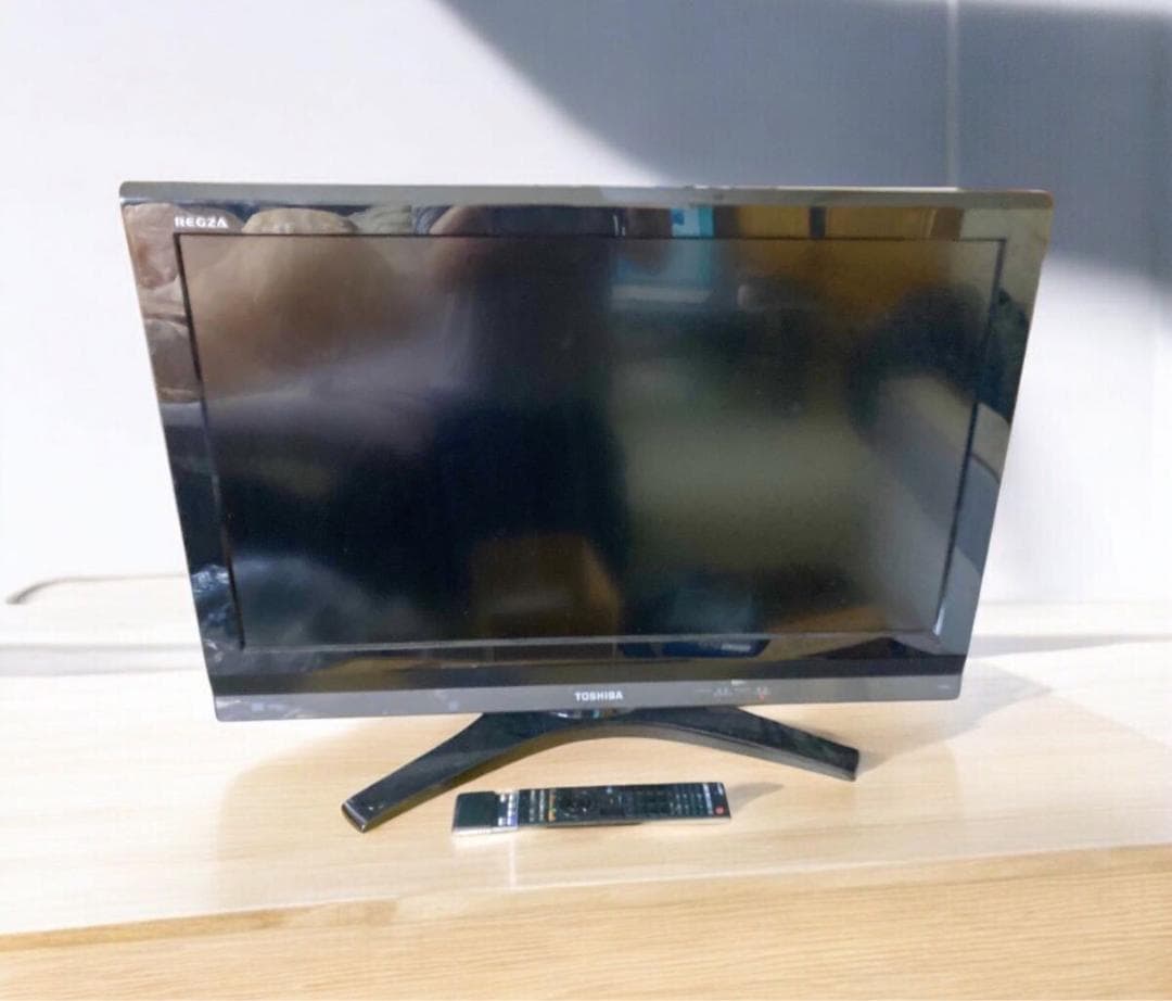 TOSHIBA 東芝 液晶カラーテレビ REGZA 32H8000