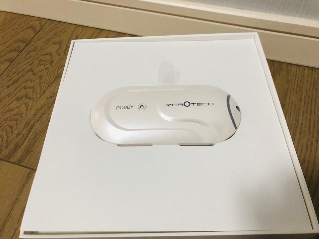 ドローン　　DOBBY