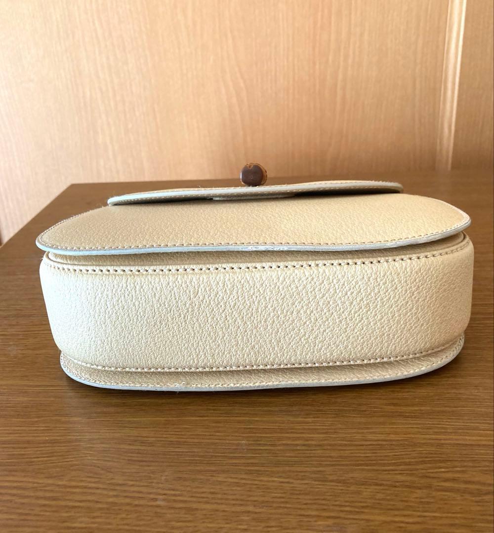 GUCCI グッチ　ベージュ バンブーハンドル　ハンドバッグ