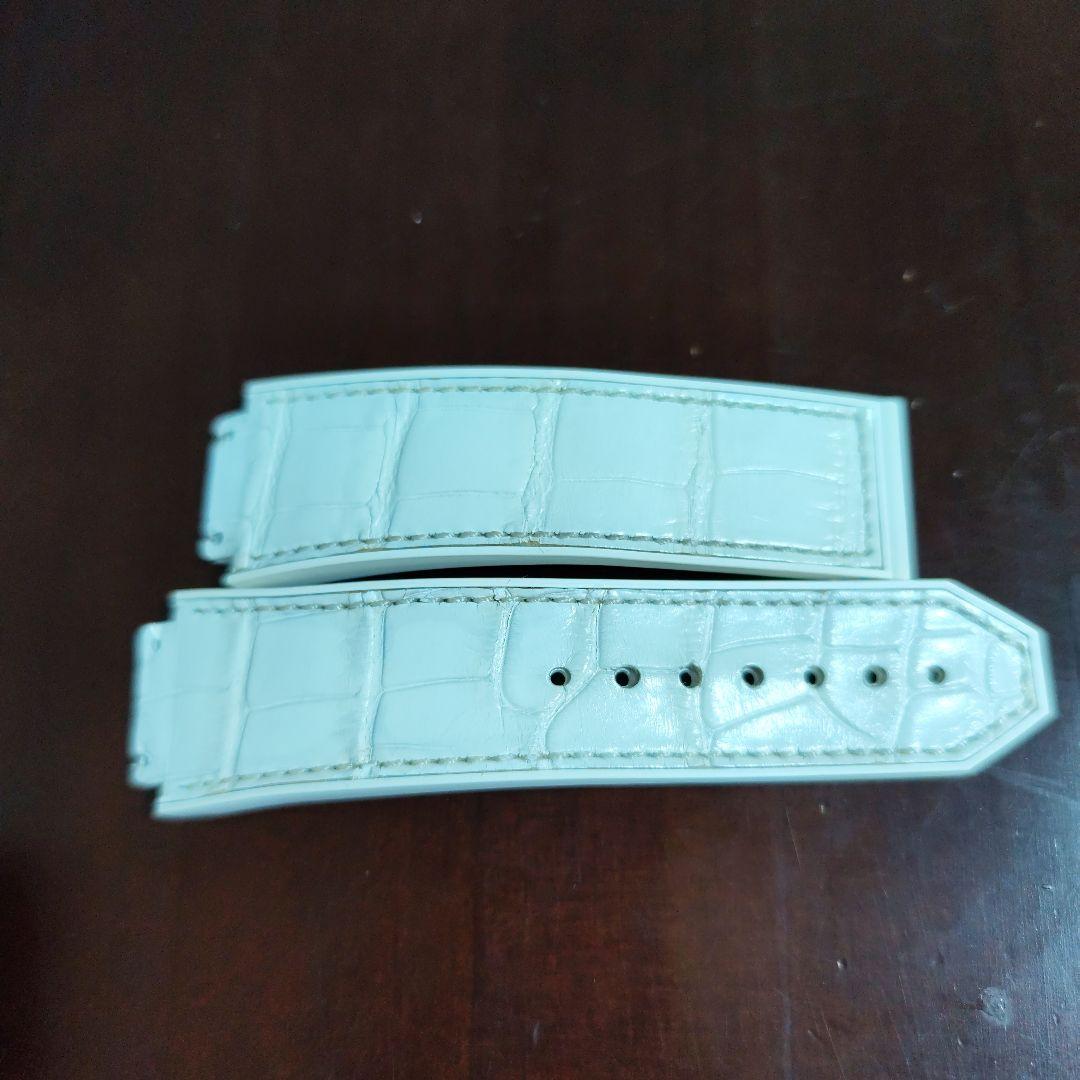 ウブロ　hublot クラッシックフュージョン　純正ベルト　白　クロコ