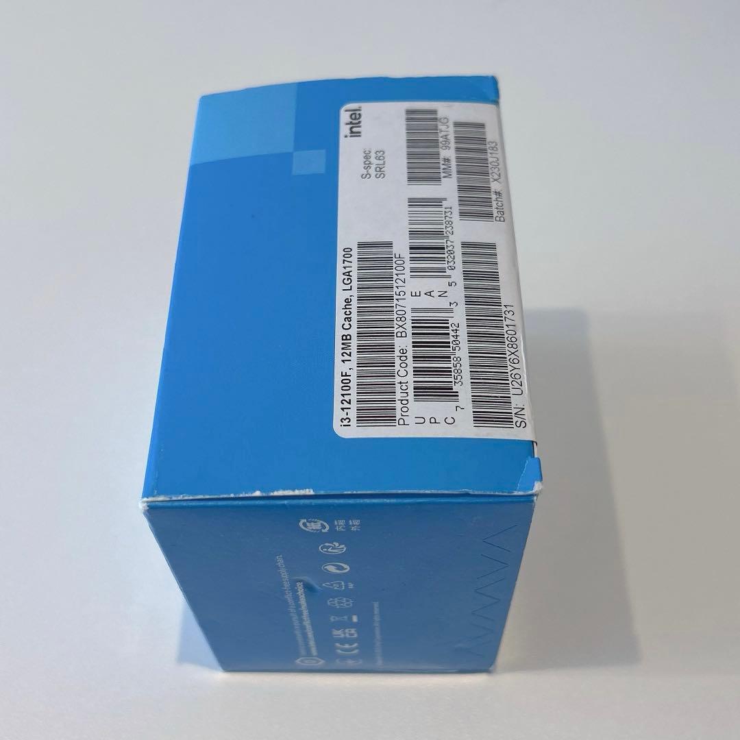 Intel Core i3 12100F　第12世代 LGA1700 未使用