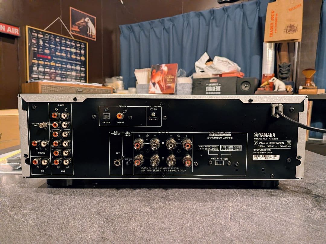 新品同様 YAMAHA A-S301 プリメインアンプ シルバー 2025年製