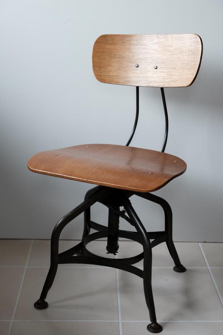 Northern Ohio Industrial SIDE CHAIR　椅子②