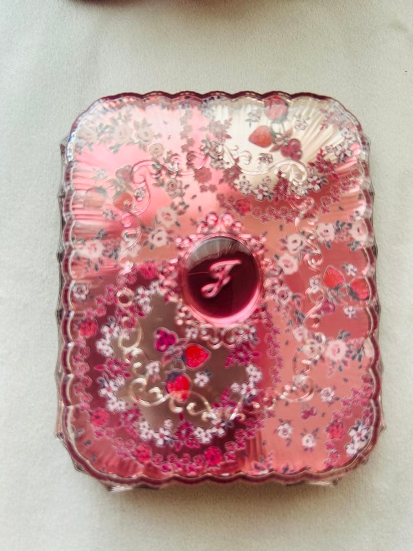 【新品】JILLSTUART 2024 Xmasコフレ ギルティパフェタイム