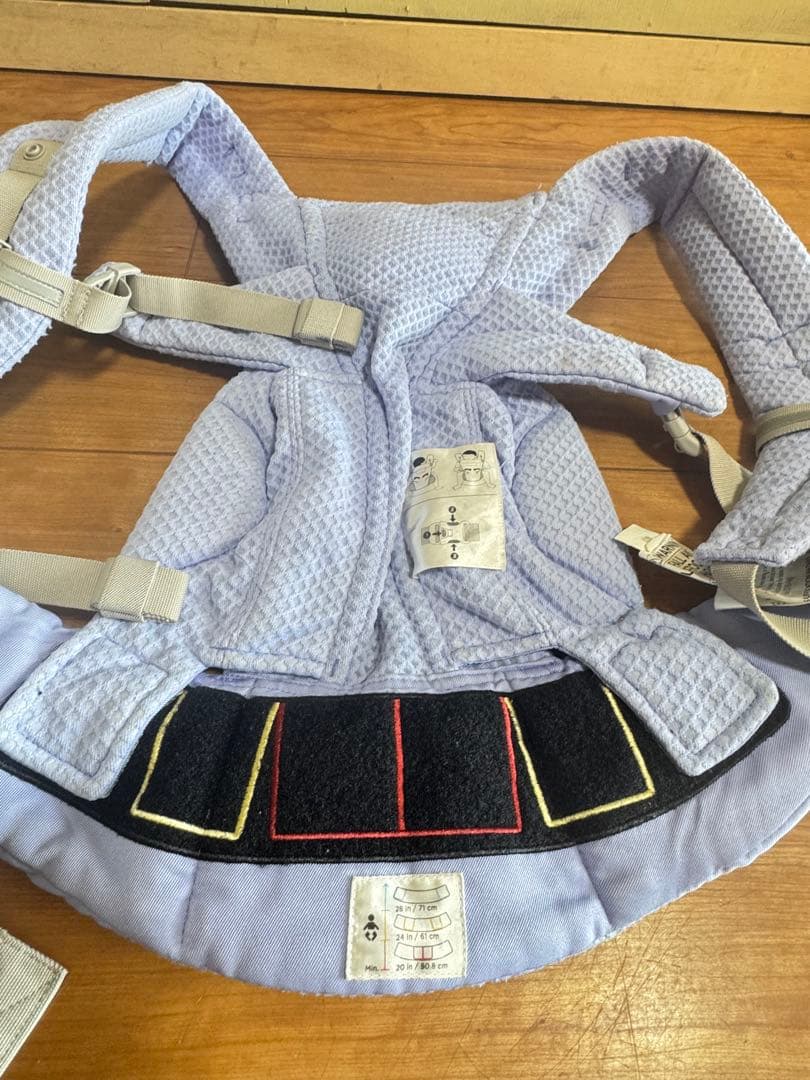 エルゴベビー　 抱っこ紐　オムニブリーズ　ブルーラベンダー