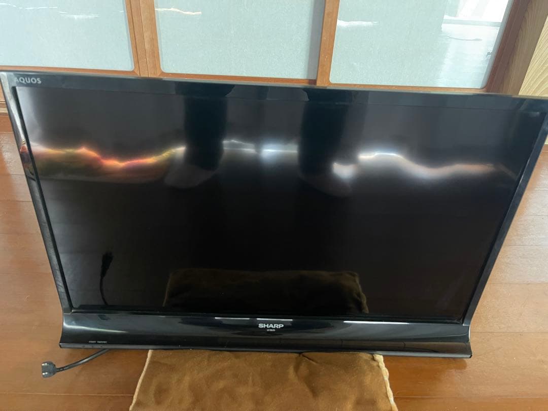 SHARP AQUOS LC 32J10液晶テレビ 黒